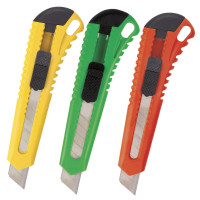 Нож канцелярский BRAUBERG 18мм пластик оранжевый уп. пакет 230917